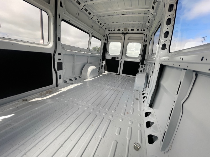 2023 Ram ProMaster Window Van