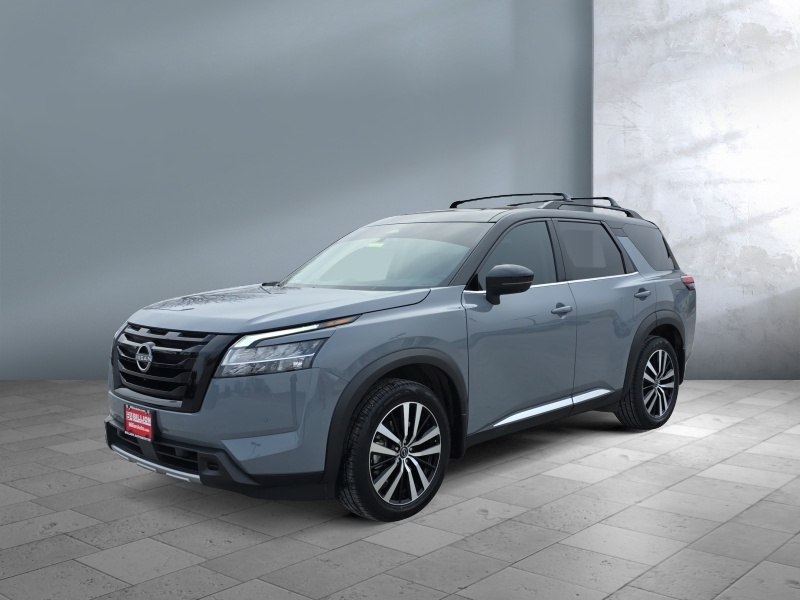 Used 2024 Nissan Pathfinder Platinum SUVs