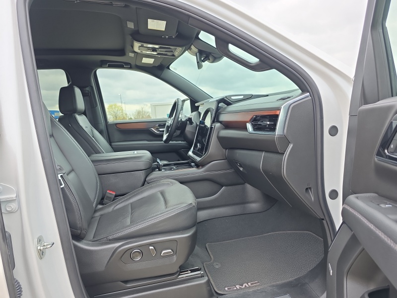 2025 GMC Yukon