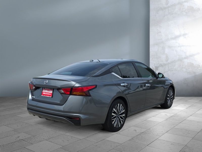 2025 Nissan Altima