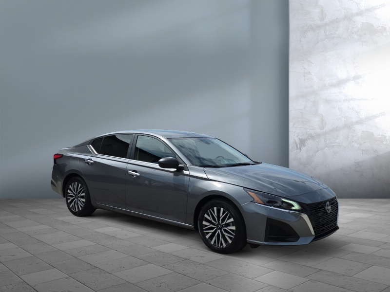 2025 Nissan Altima