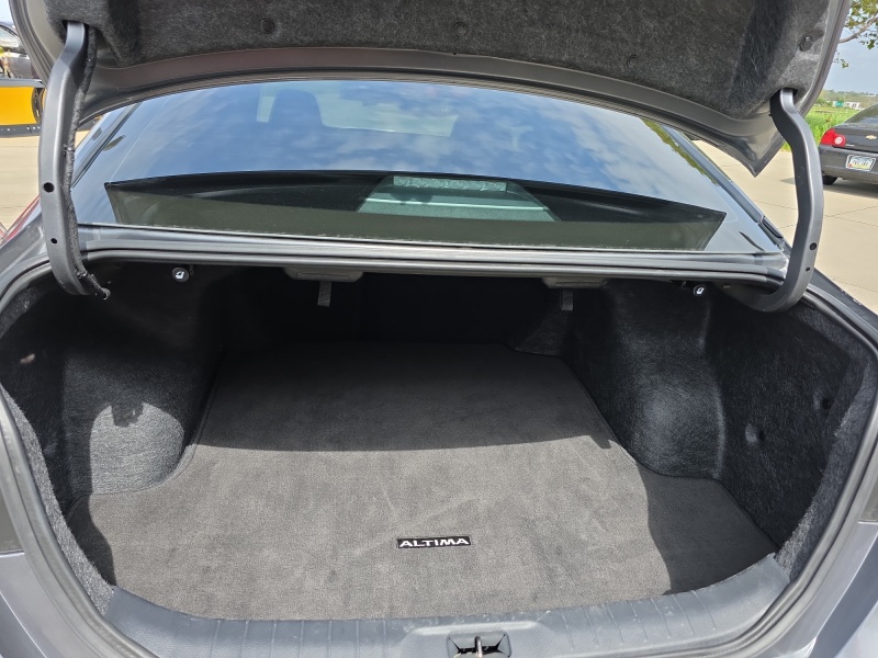 2025 Nissan Altima