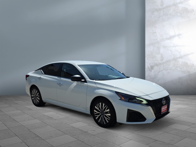 2025 Nissan Altima