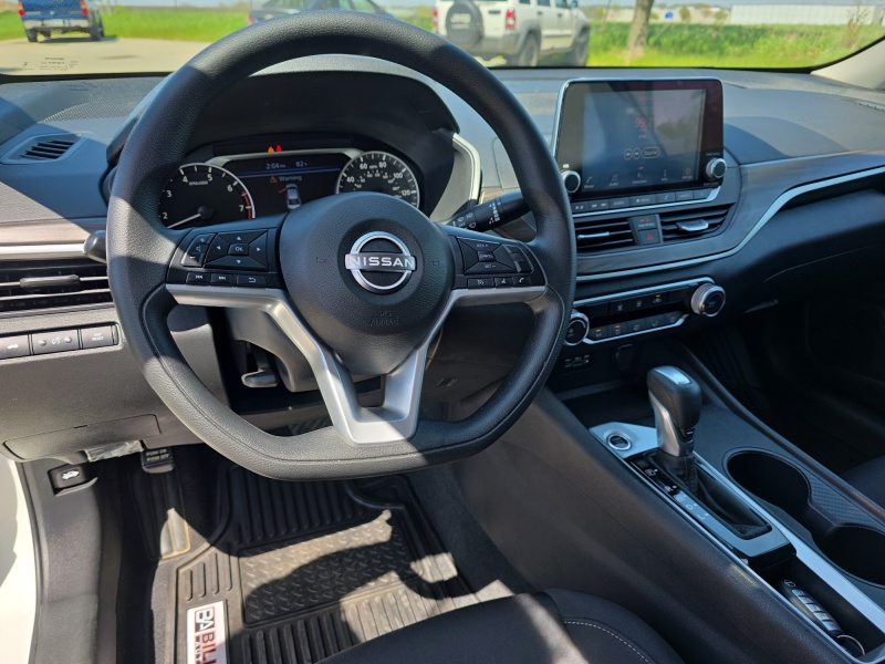 2025 Nissan Altima