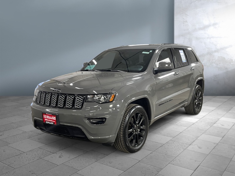 Used 2020 Jeep Grand Cherokee Altitude SUVs
