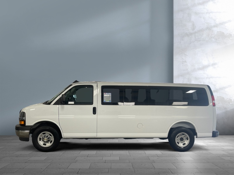 2025 Chevrolet Express Passenger