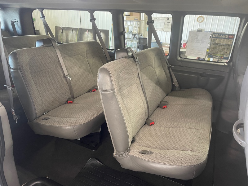 2025 Chevrolet Express Passenger