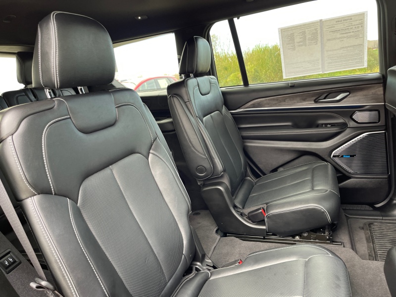 2022 Jeep Grand Cherokee L