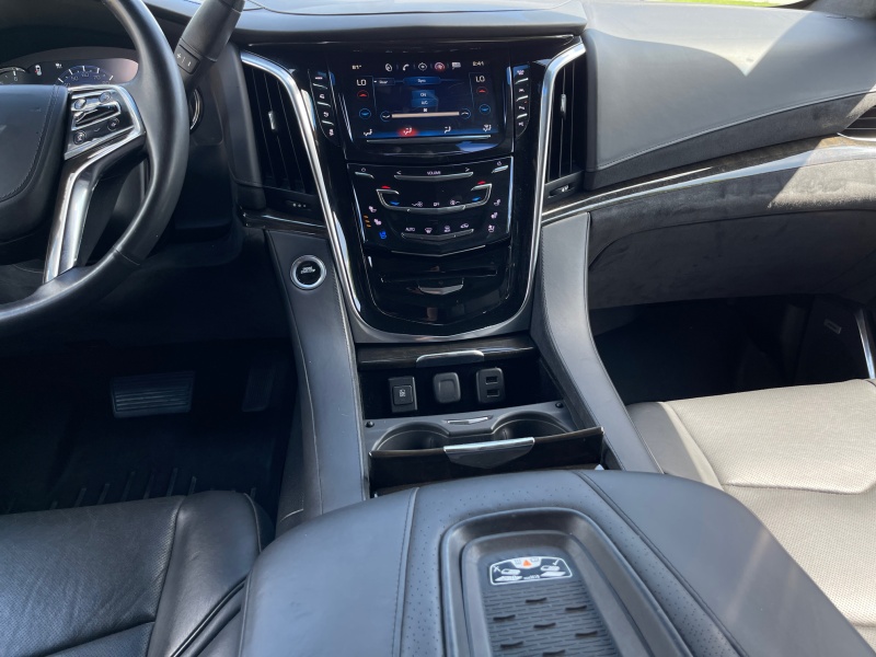 2017 Cadillac Escalade ESV