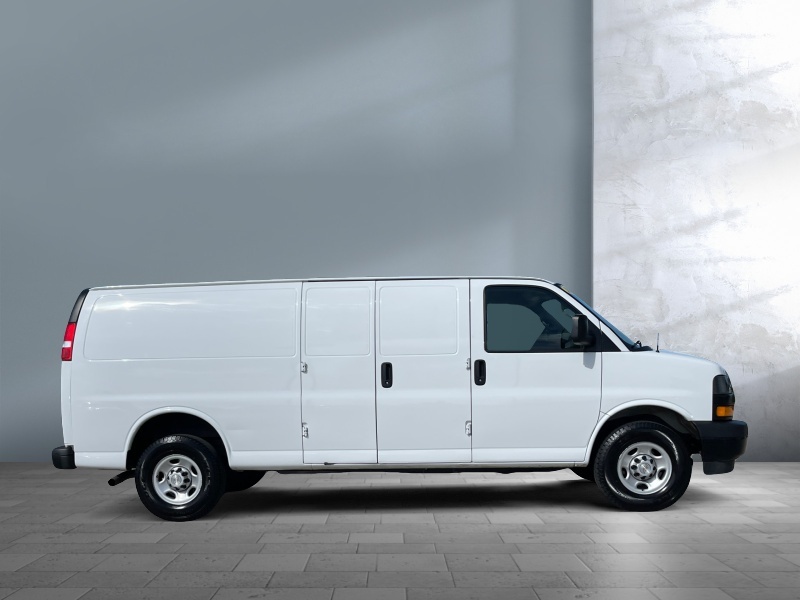 2021 Chevrolet Express Cargo Van