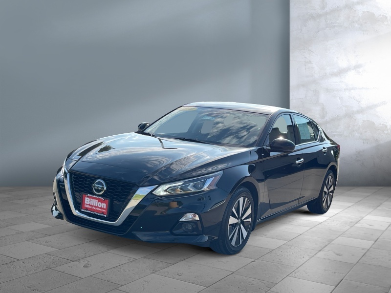 Used 2019 Nissan Altima SV with VIN 1N4BL4DW9KC137872 for sale in Sioux Falls, SD