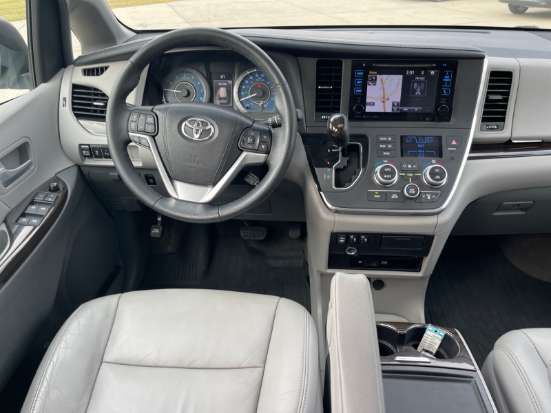 2017 Toyota Sienna