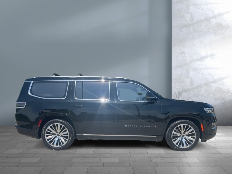 2022 Jeep Grand Wagoneer