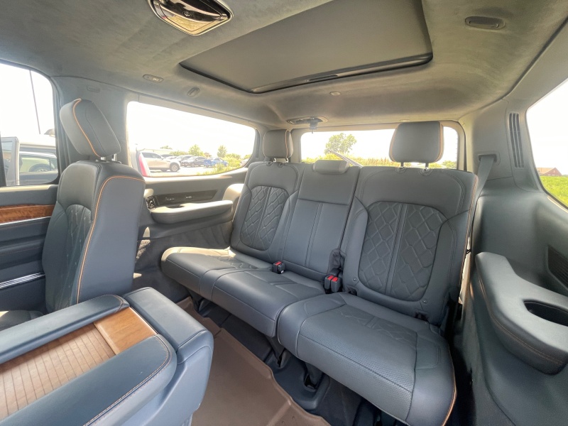 2022 Jeep Grand Wagoneer