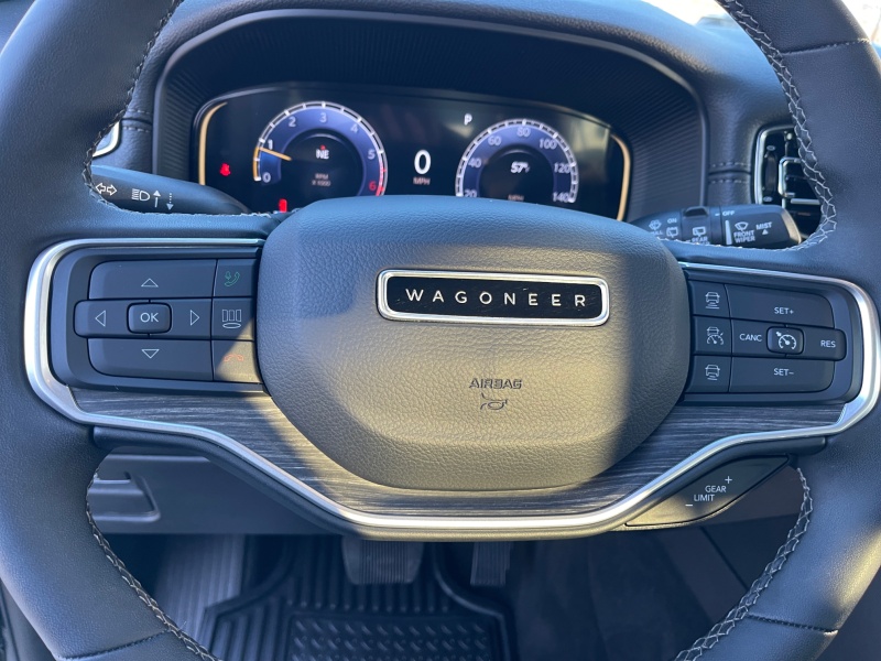 2024 Wagoneer L Wagoneer L