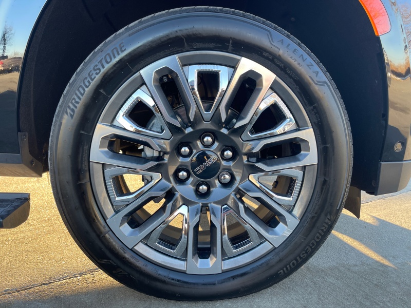 2023 GMC Yukon