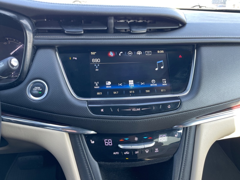 2017 Cadillac XT5
