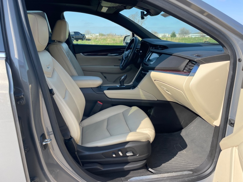 2017 Cadillac XT5