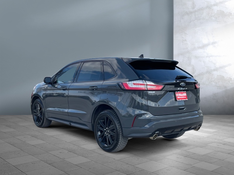 2021 Ford Edge