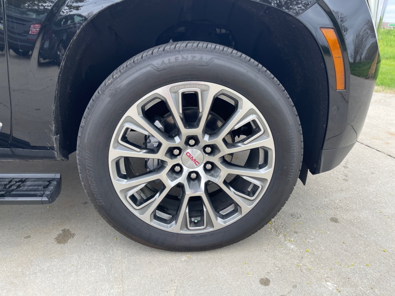 2025 GMC Yukon XL