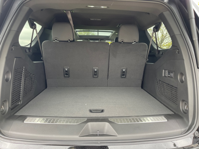 2025 GMC Yukon XL