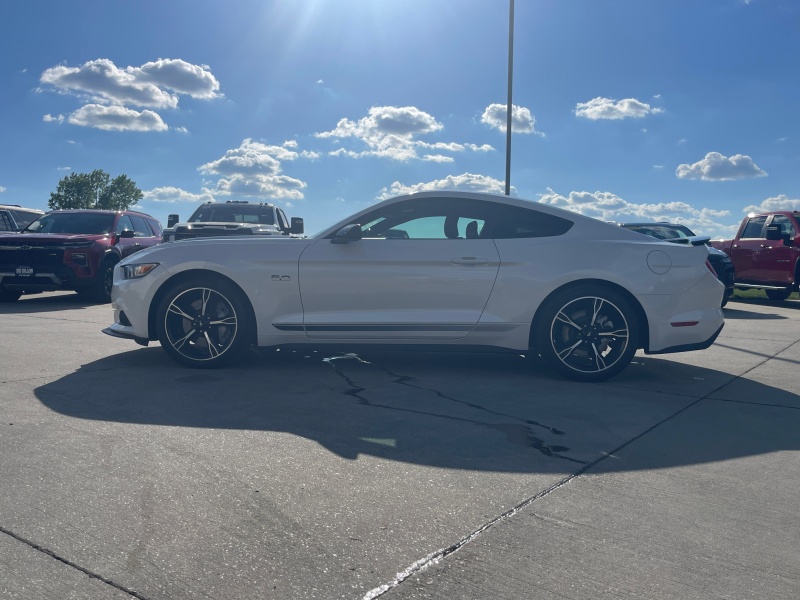 2017 Ford Mustang