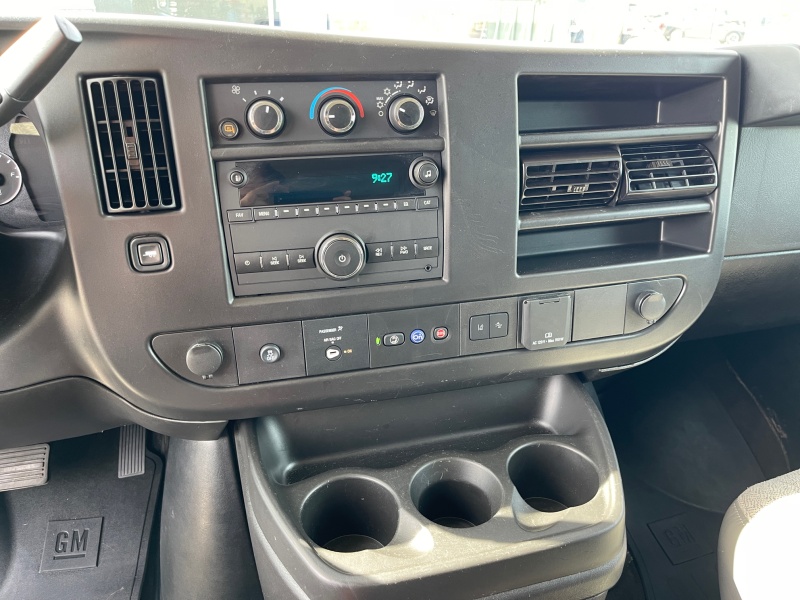 2024 Chevrolet Express Passenger