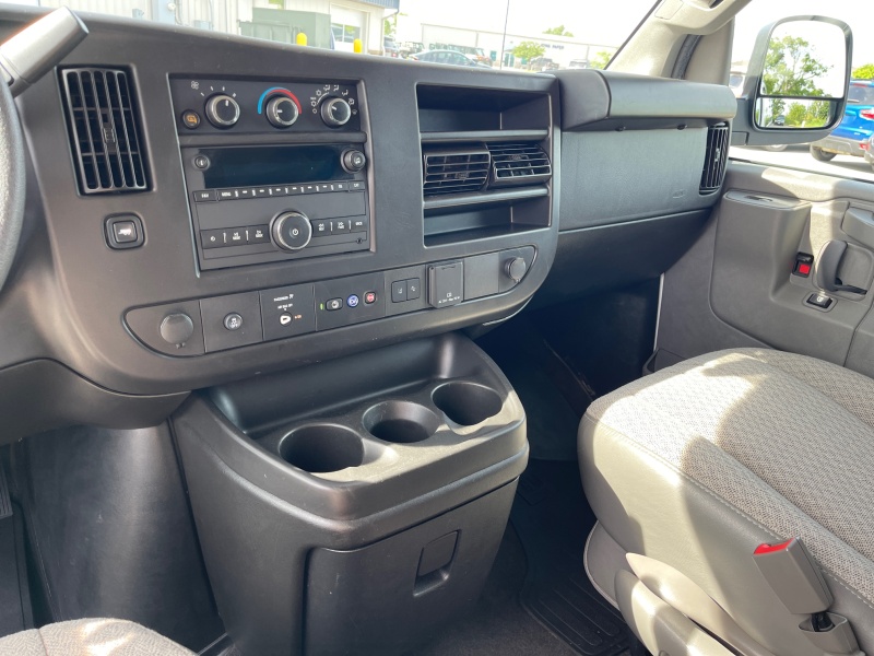 2024 Chevrolet Express Passenger