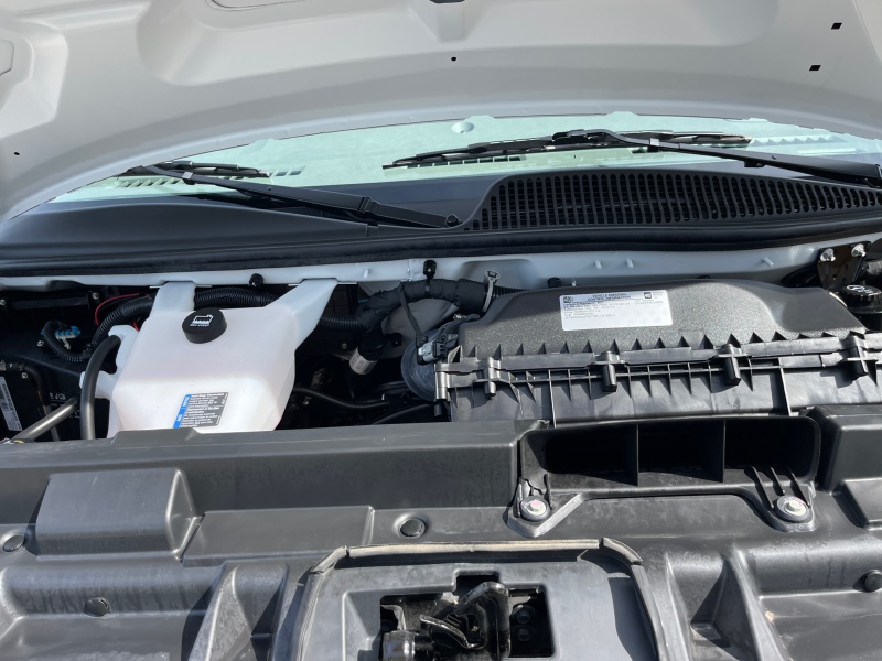 2024 Chevrolet Express Passenger