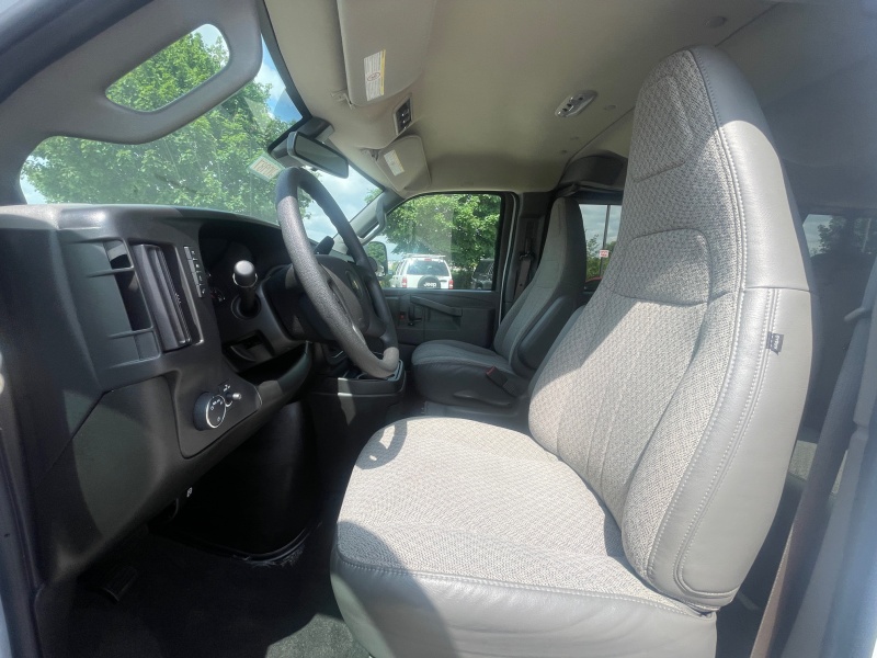 2024 Chevrolet Express Passenger
