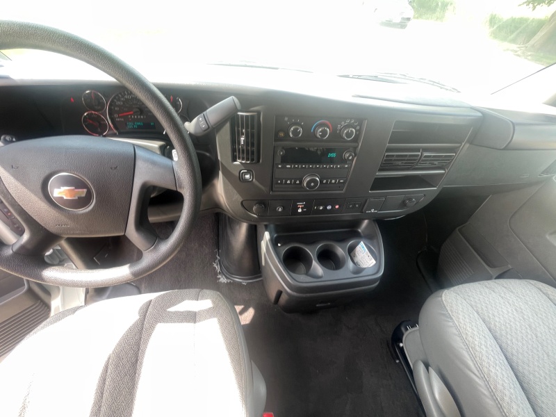 2024 Chevrolet Express Passenger