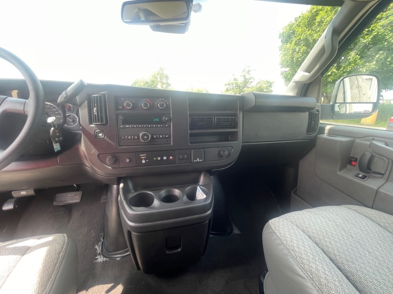 2024 Chevrolet Express Passenger