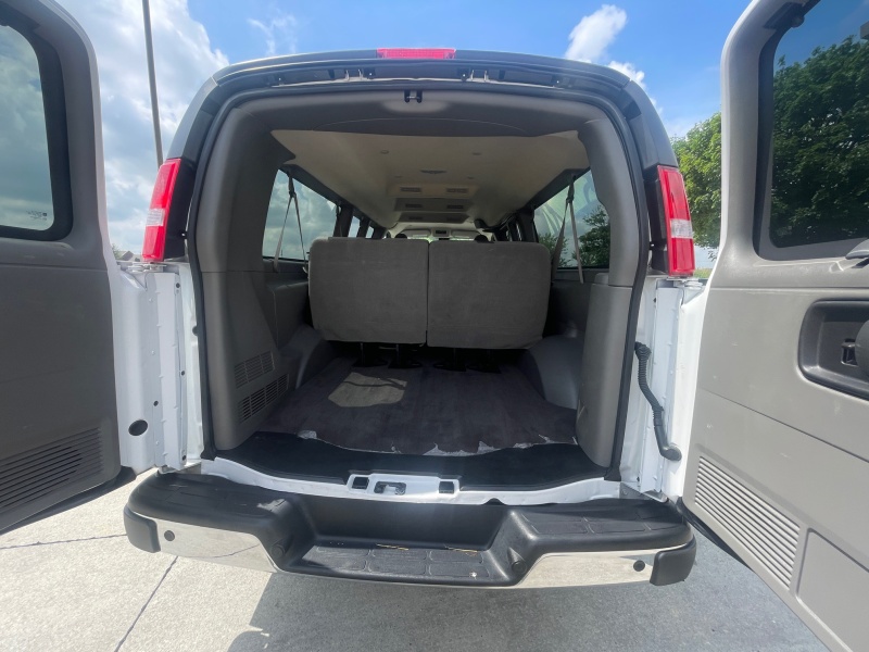2024 Chevrolet Express Passenger