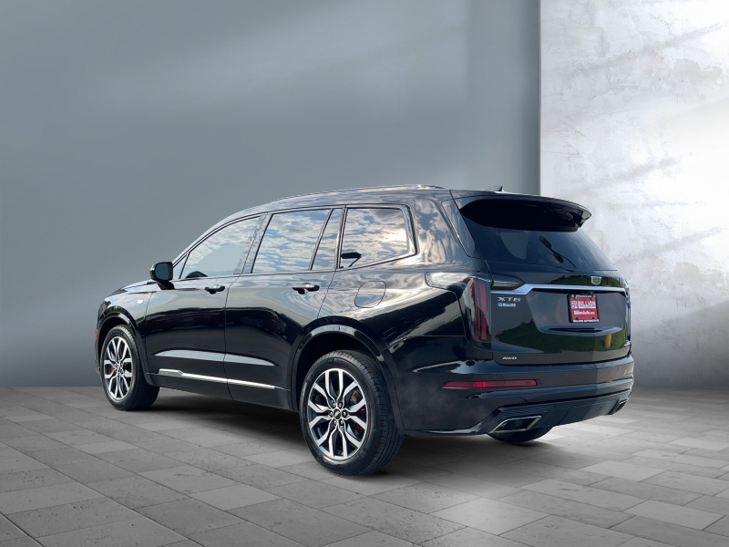 2023 Cadillac XT6