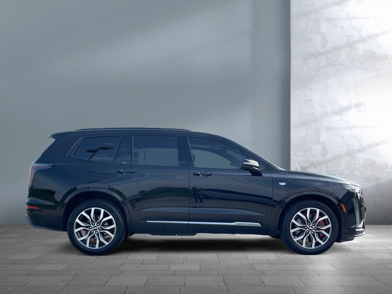 2023 Cadillac XT6