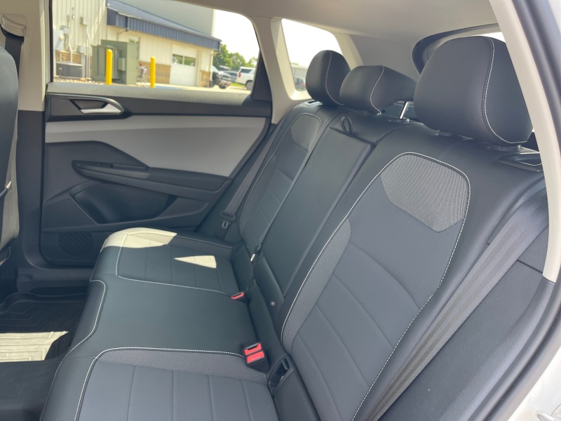 2023 Volkswagen Taos