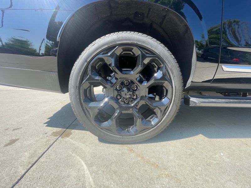 2025 GMC Yukon XL