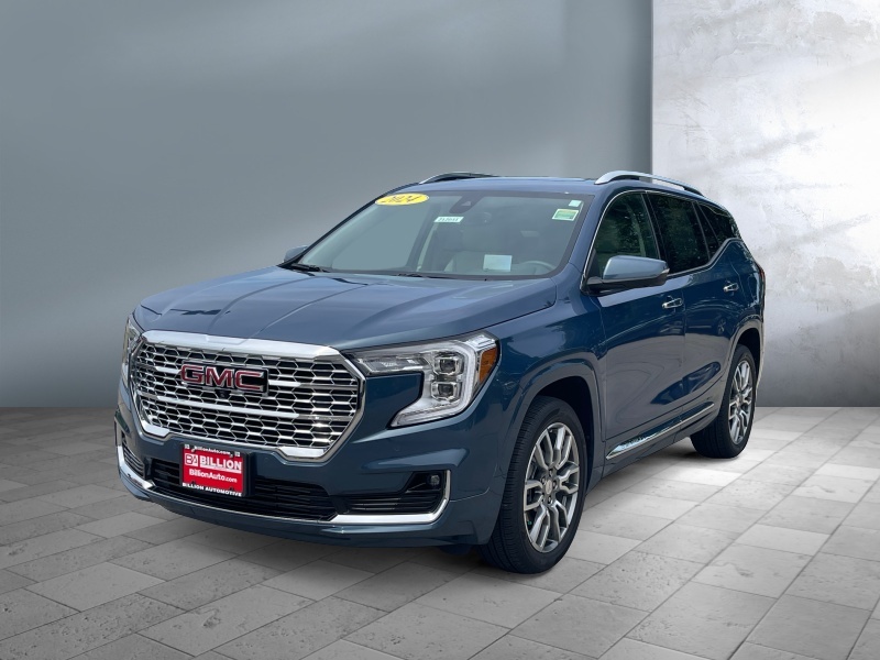 Used 2024 GMC Terrain Denali Crossovers