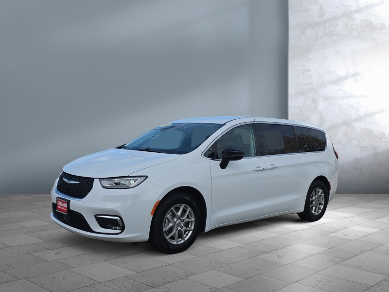 2024 Chrysler Pacifica