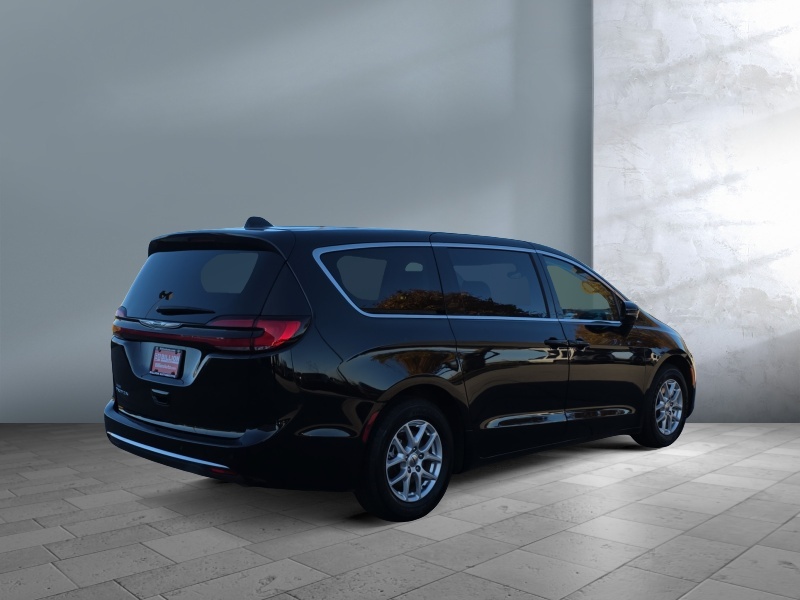 2024 Chrysler Pacifica