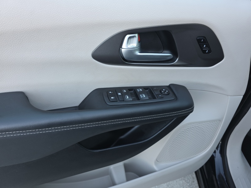 2024 Chrysler Pacifica