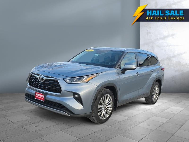 Used 2022 Toyota Highlander Platinum SUVs