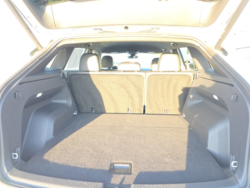 2025 Volkswagen Atlas Cross Sport