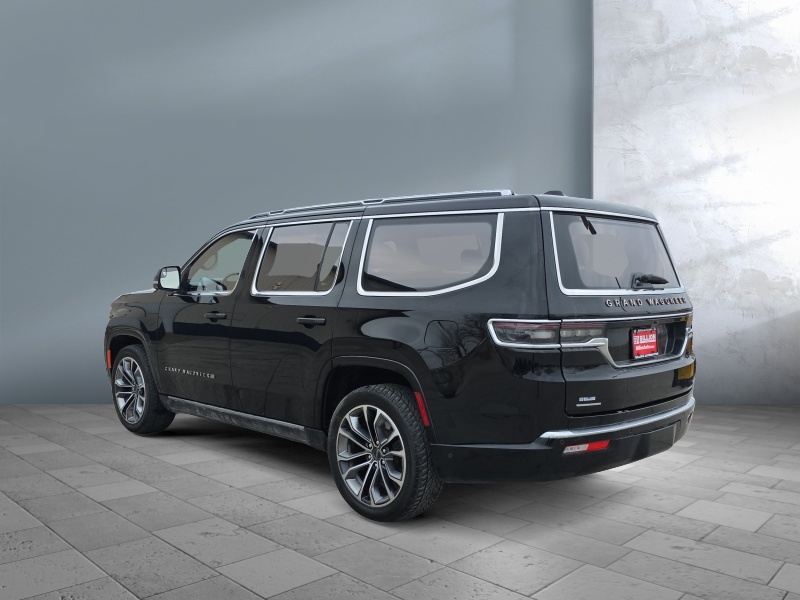 2022 Jeep Grand Wagoneer