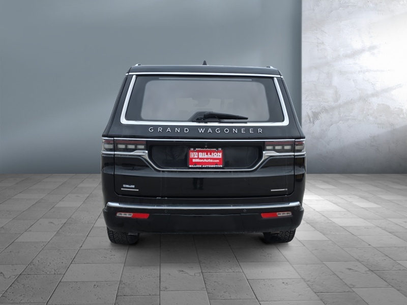 2022 Jeep Grand Wagoneer