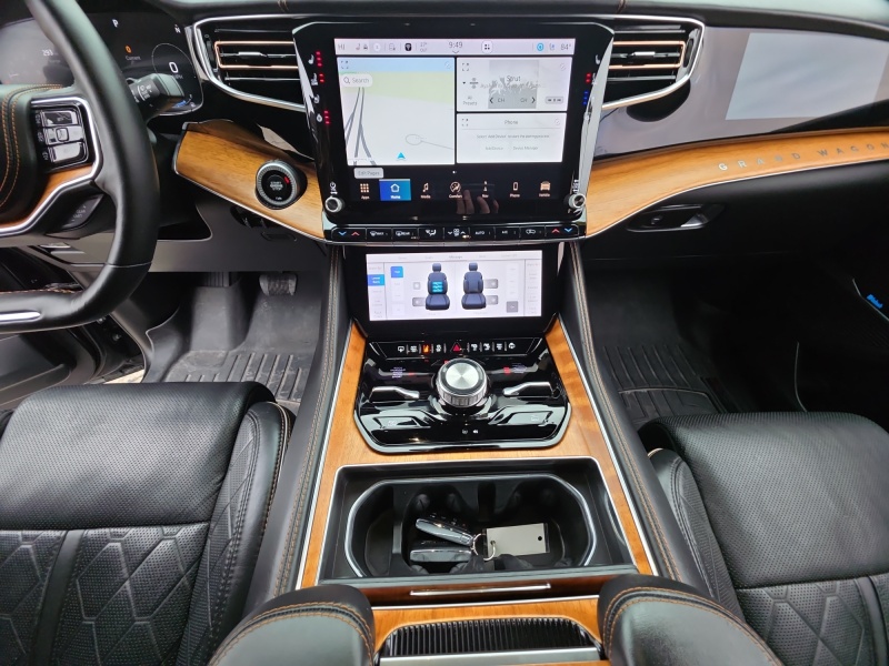 2022 Jeep Grand Wagoneer