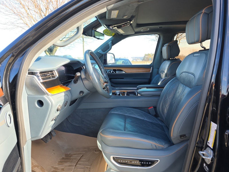 2022 Jeep Grand Wagoneer