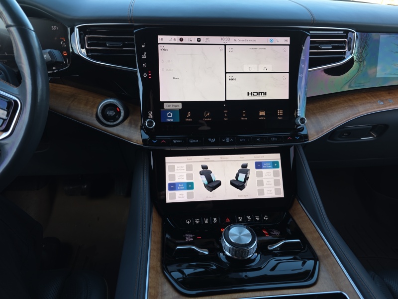 2022 Jeep Grand Wagoneer