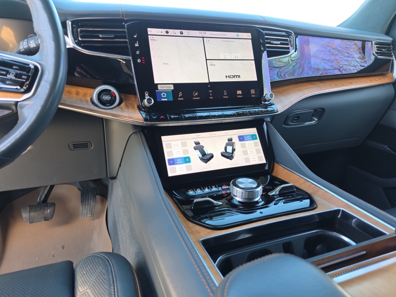 2022 Jeep Grand Wagoneer