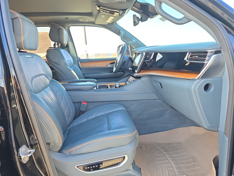 2022 Jeep Grand Wagoneer